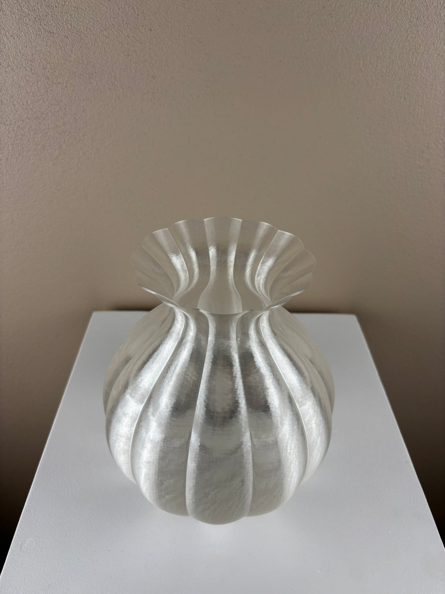 Pearl vase
