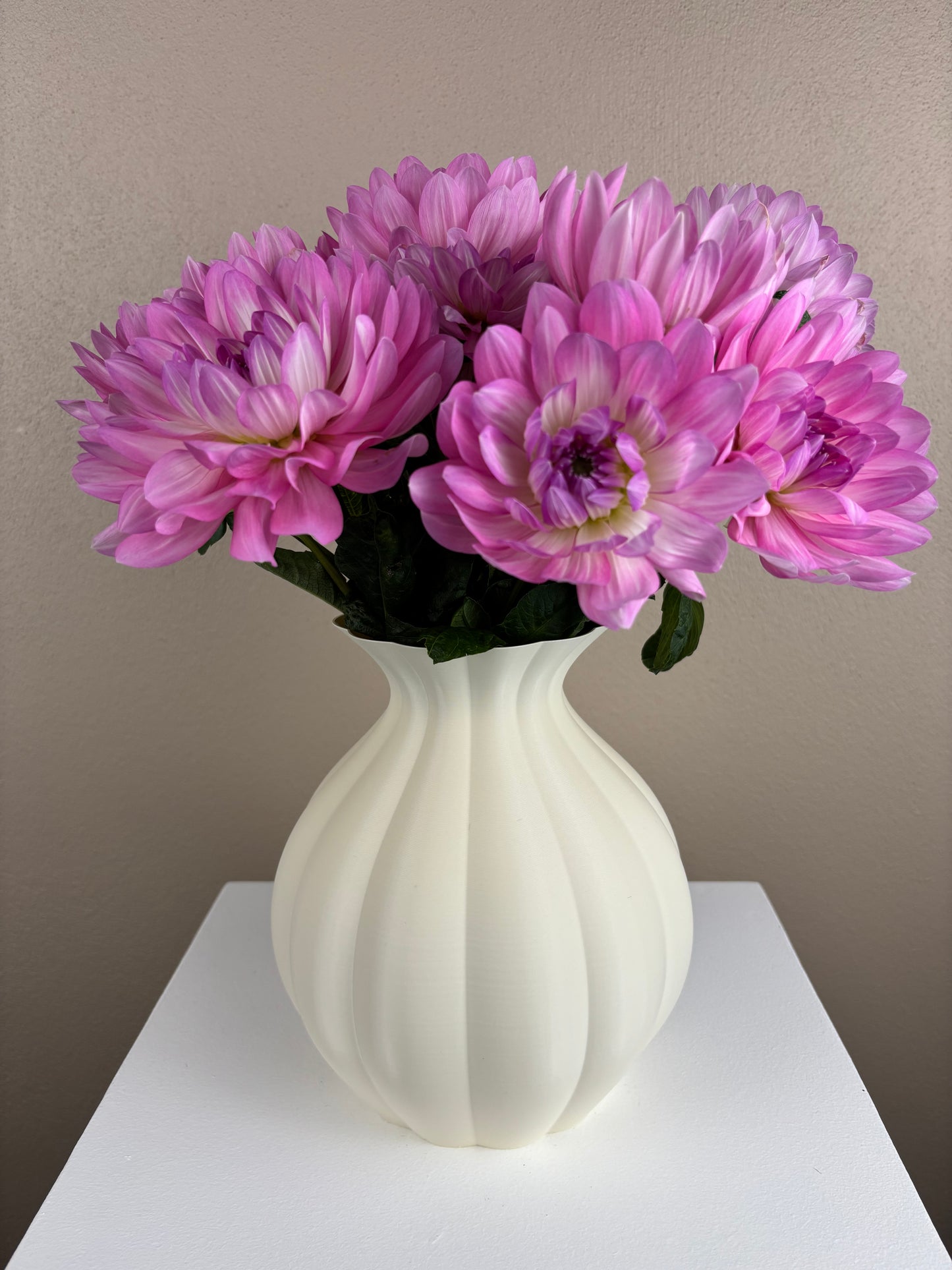 Pearl vase