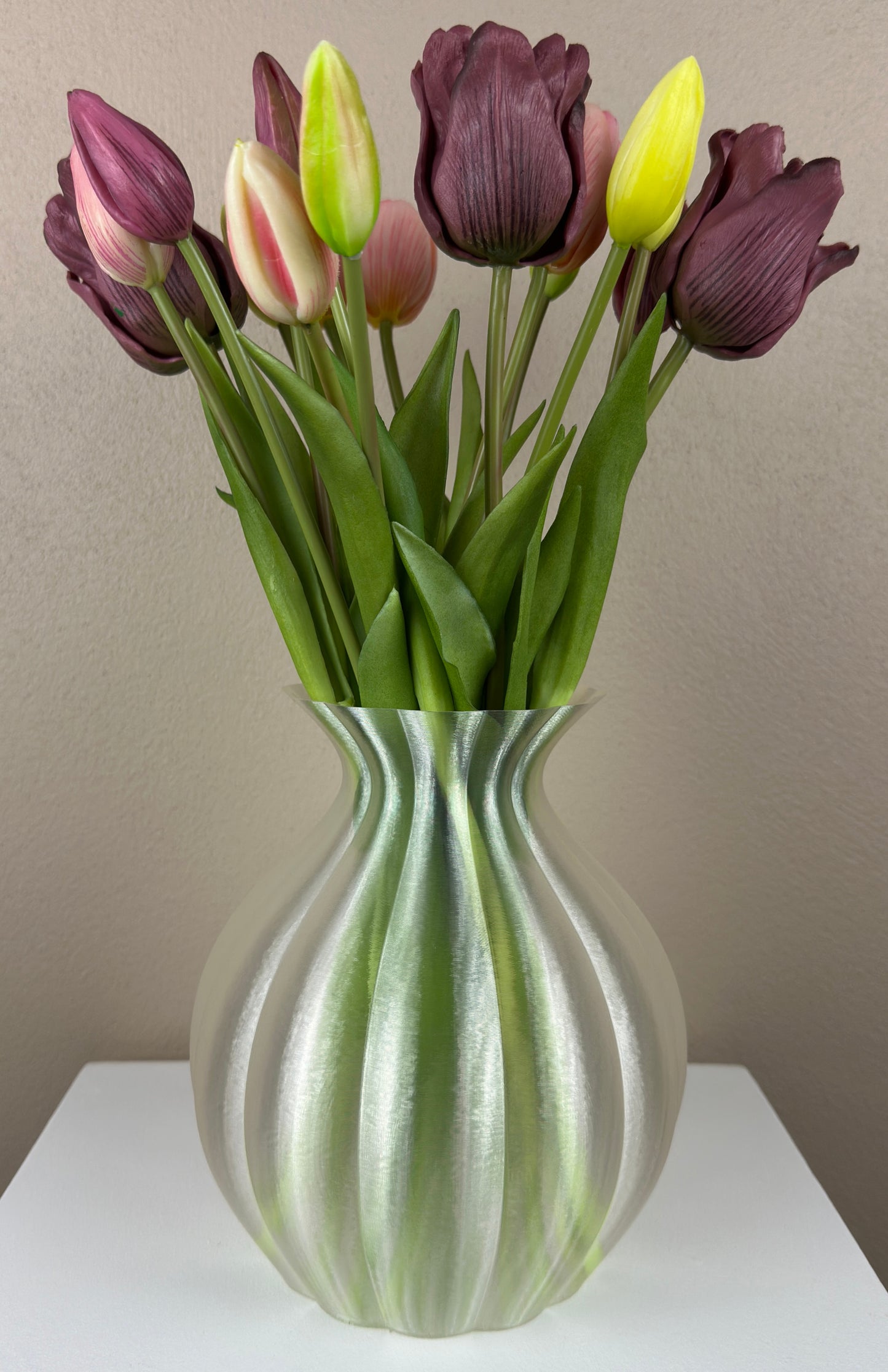 Pearl vase