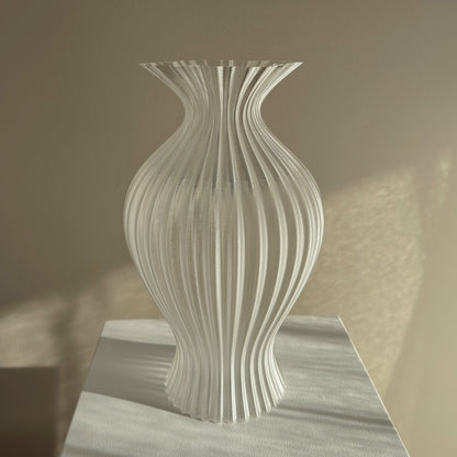 Clover Vase